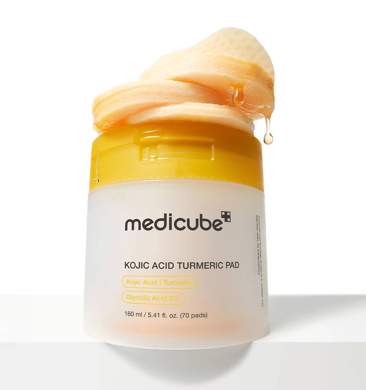 پد تونر کوجیک اسید و زردچوبه Medicube