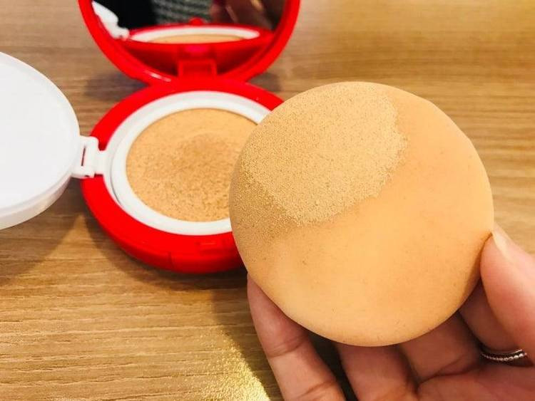 کوشن مات و مخملی میشا