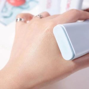 ضد آفتاب استیکی توکوبو