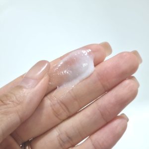 فوم هیالورونیک اسید برند آنوا