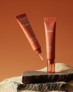 سرم دور چشم جنسینگ و پپتاید برند فرایجور