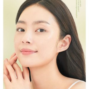 کرم ویتامینه روشن کننده و مرطوب کننده پوست برند خفن ATLEE