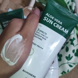 ضدآفتاب آلوئه ورا بارونس